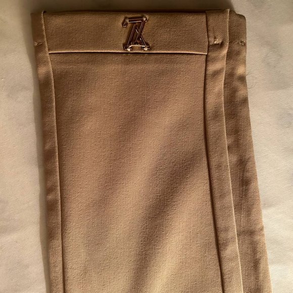 Louis Vuitton Pants size M *SALE* - Picture 2 of 4